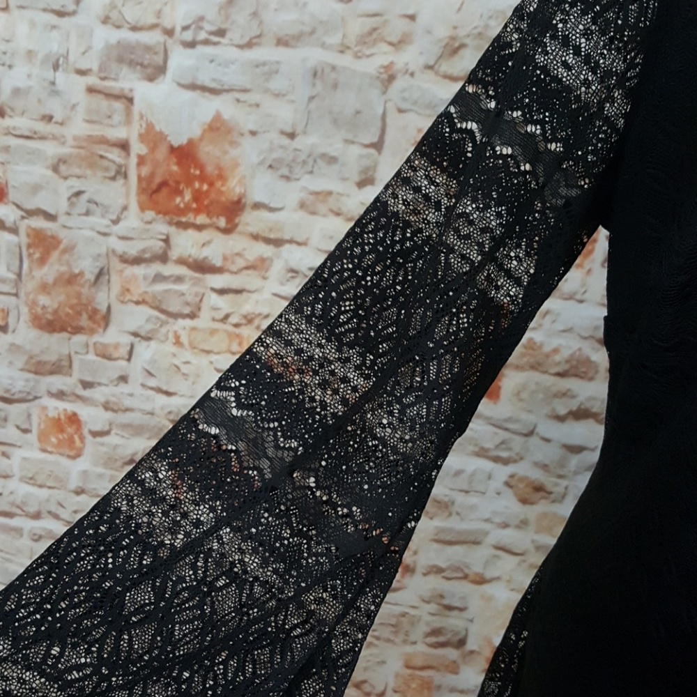 New Love Squared Black Lace (Overlay) Dress - Picture 3 of 6